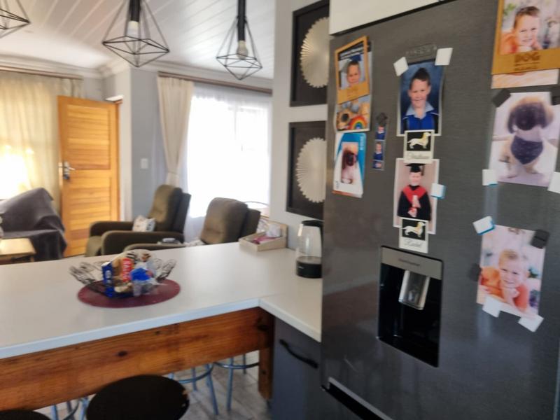 3 Bedroom Property for Sale in Dana Bay Western Cape